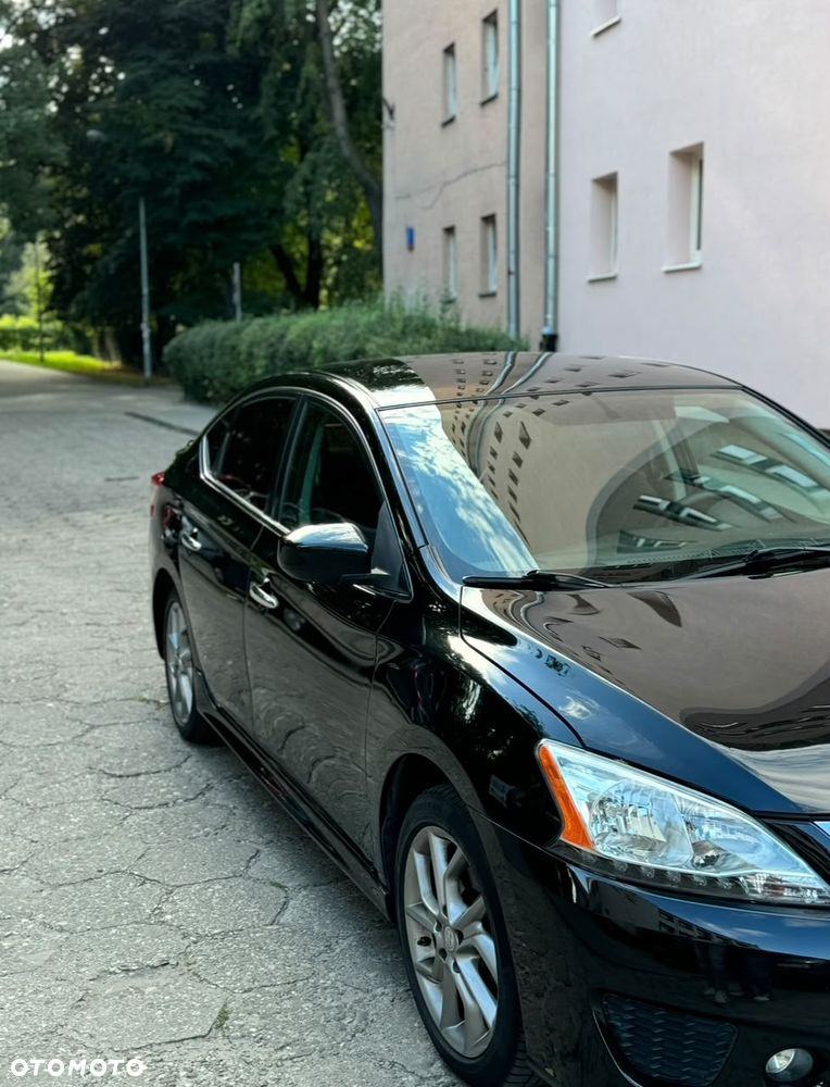 Nissan Sentra 2.0 - 5