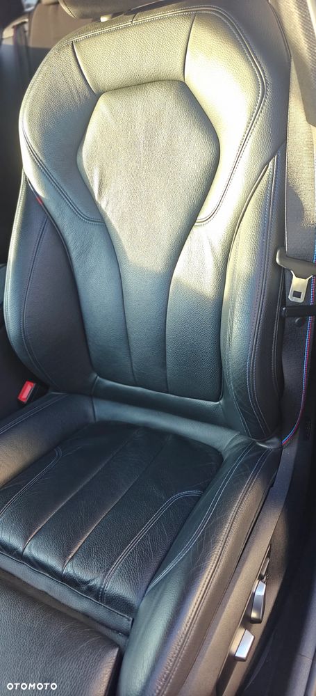 BMW Seria 5 540i - 28