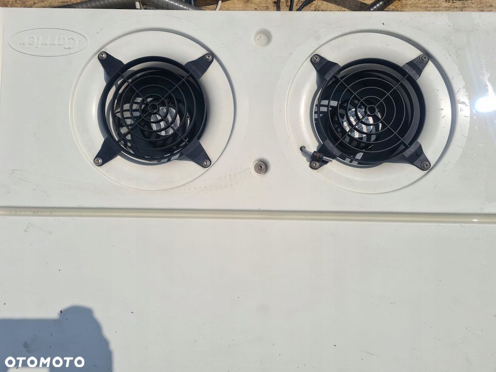Carrier Xarios 600 parownik 12v - 4