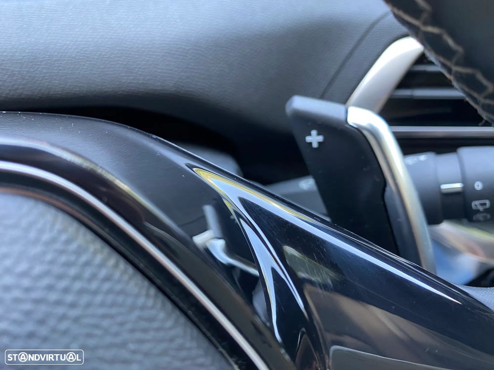 Peugeot 3008 1.5 BlueHDi Allure EAT8 - 28