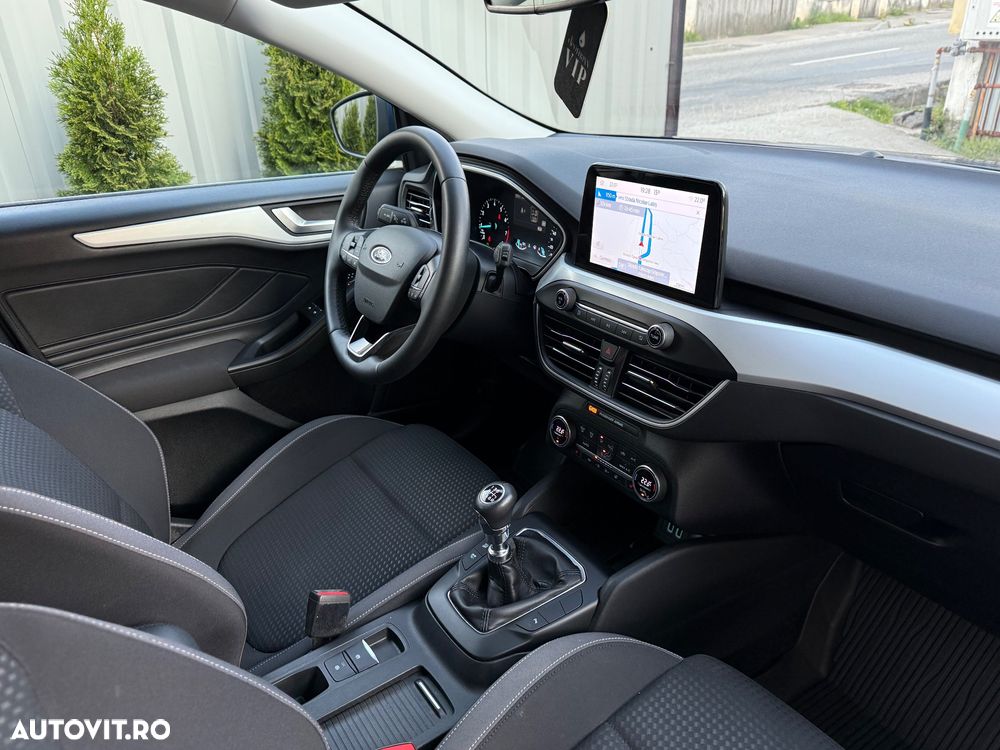 Ford Focus 1.0 EcoBoost Connected - 17