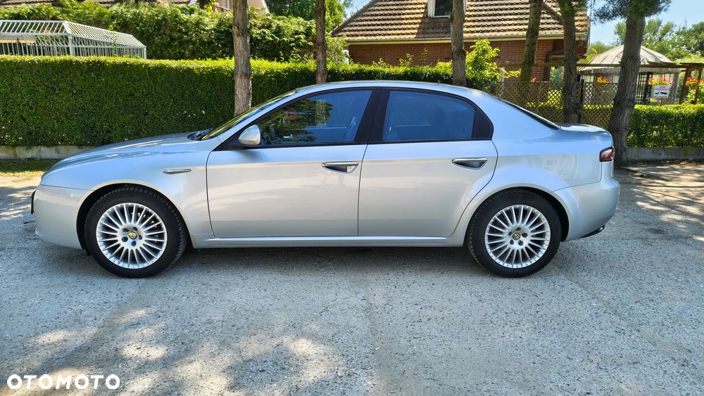 Alfa Romeo 159 1.9JTS Impression - 3