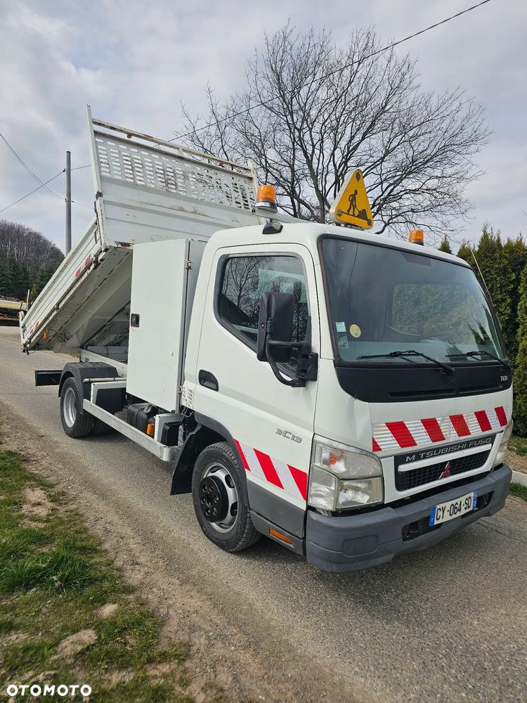Mitsubishi Canter fuso - 2