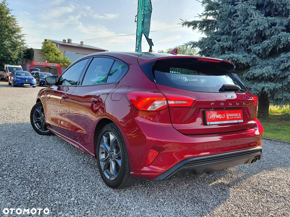 Ford Focus 1.0 EcoBoost Hybrid ST-LINE - 14