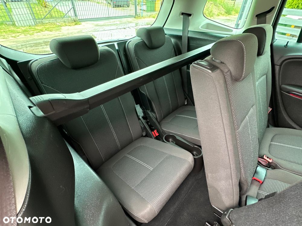 Opel Zafira 2.0 D (CDTI ecoFLEX) Start/Stop Innovation - 32