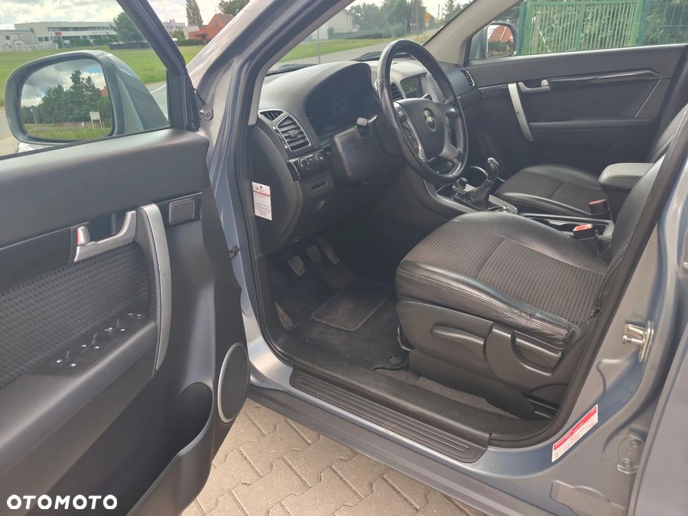 Chevrolet Captiva - 15