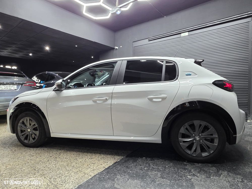 Peugeot e-208 50 kWh Style - 17
