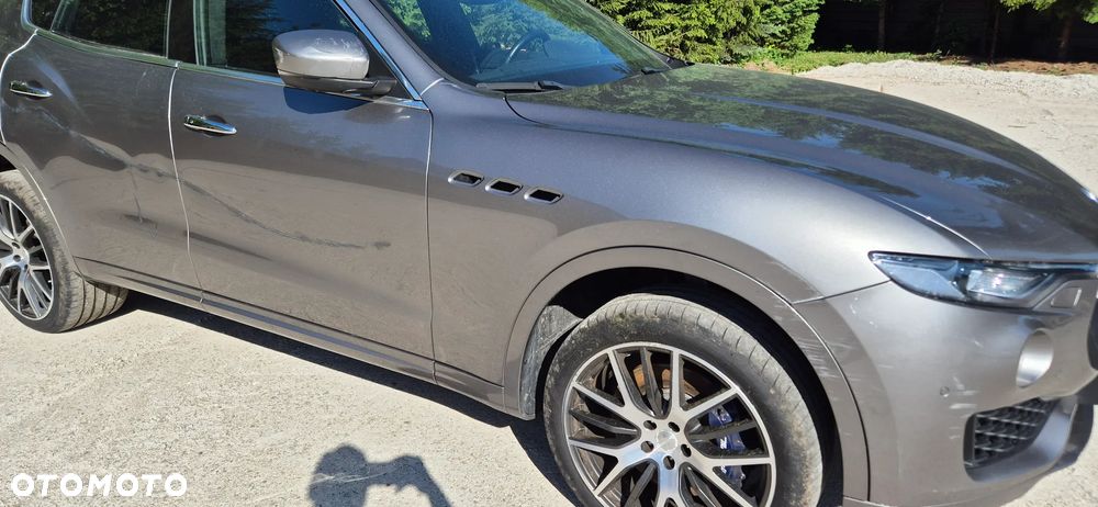 Maserati Levante - 6