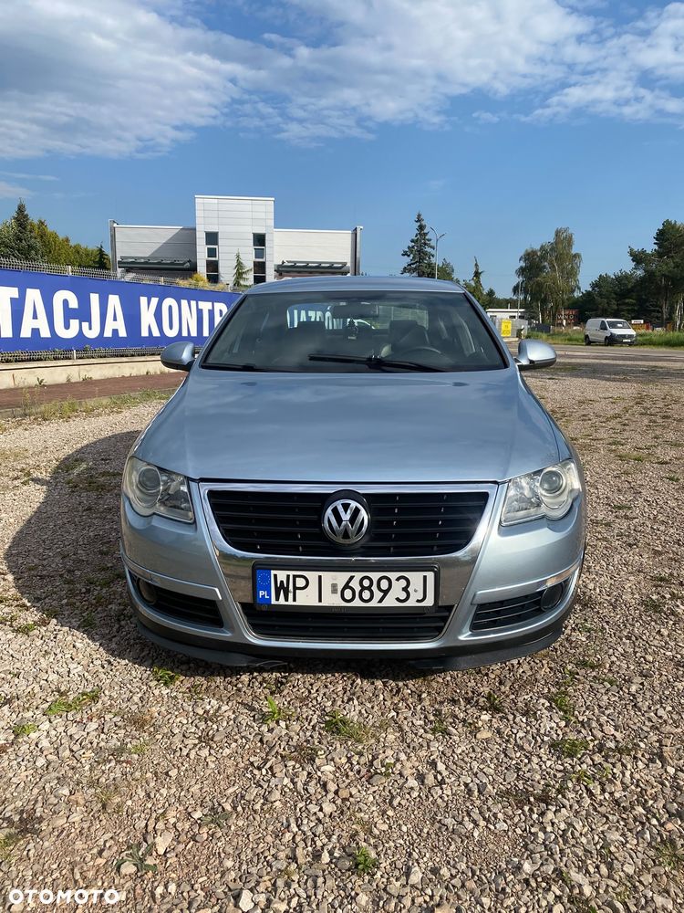 Volkswagen Passat 2.0 TDI Individual - 3