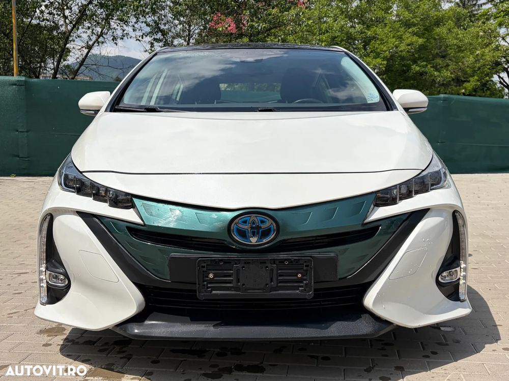 Toyota Prius - 3