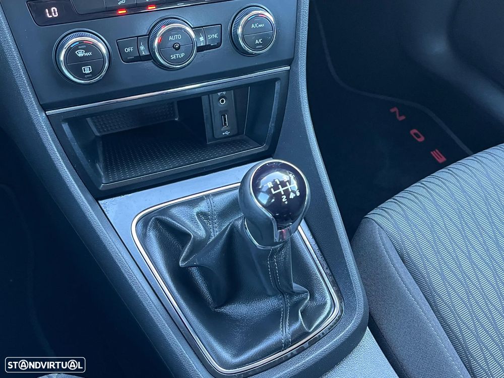 SEAT Leon 1.6 TDI Style Ecomotive - 26