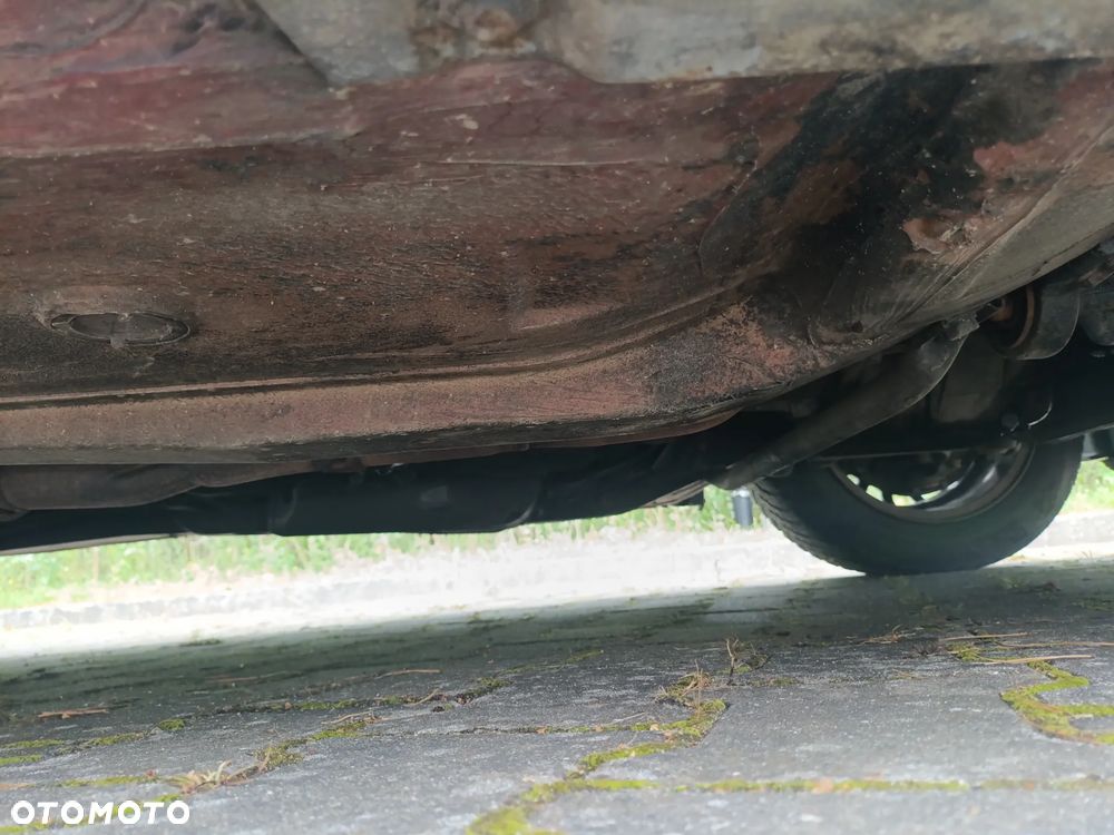BMW Seria 3 - 18