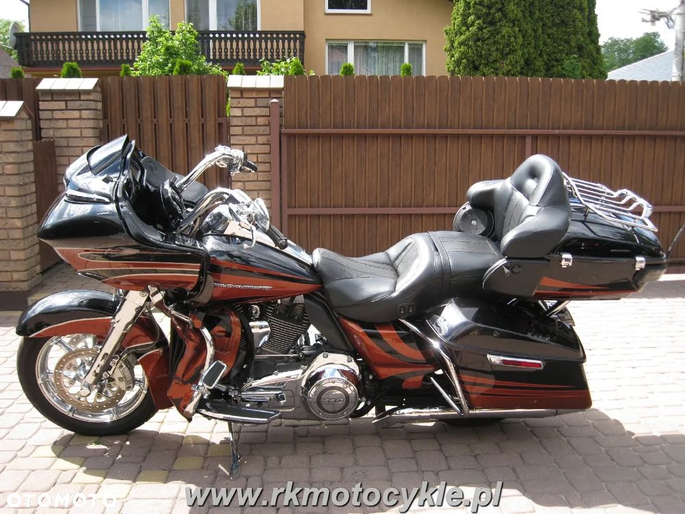 Harley-Davidson Touring Road Glide - 6