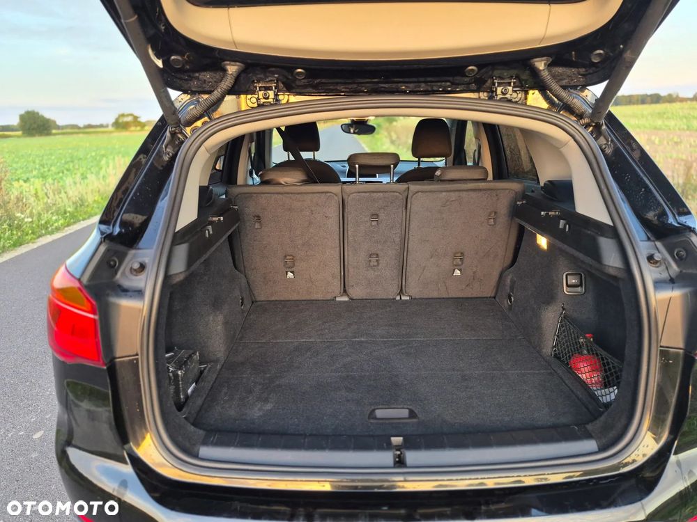 BMW X1 sDrive16d - 14
