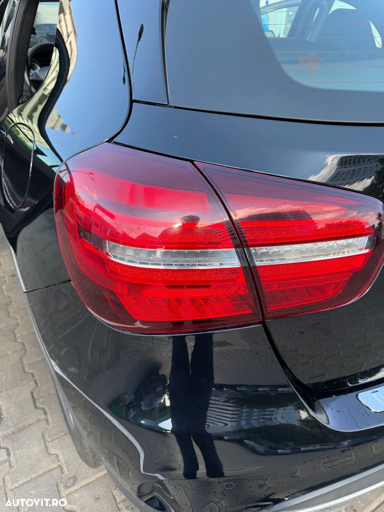 Mercedes-Benz GLA 250 4MATIC Aut. - 13