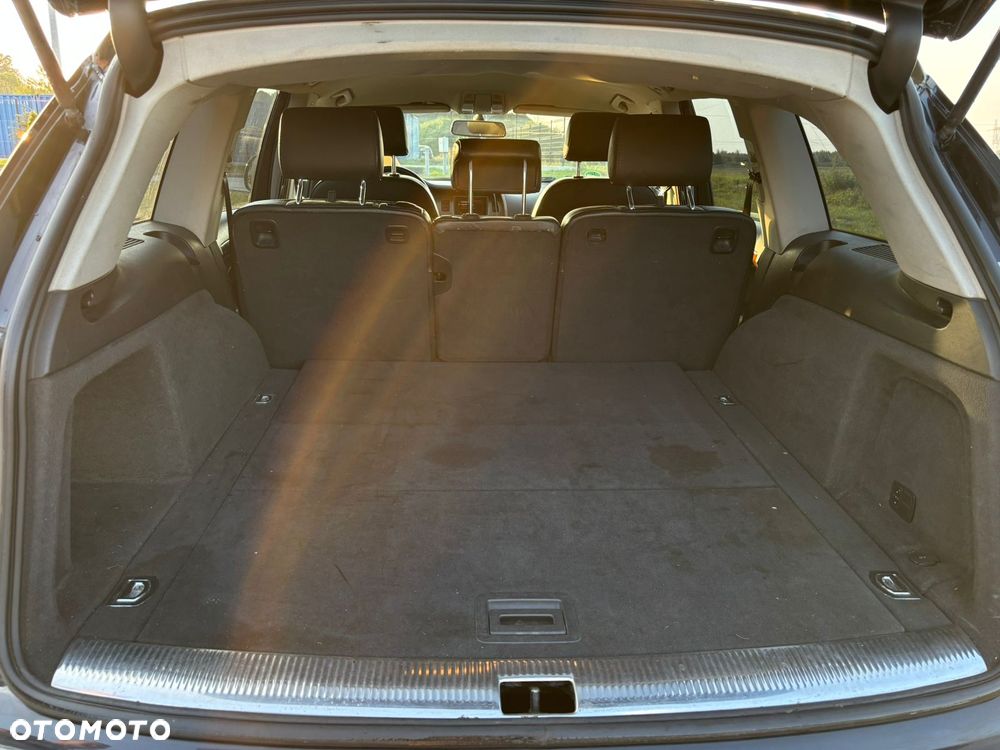 Audi Q7 - 6