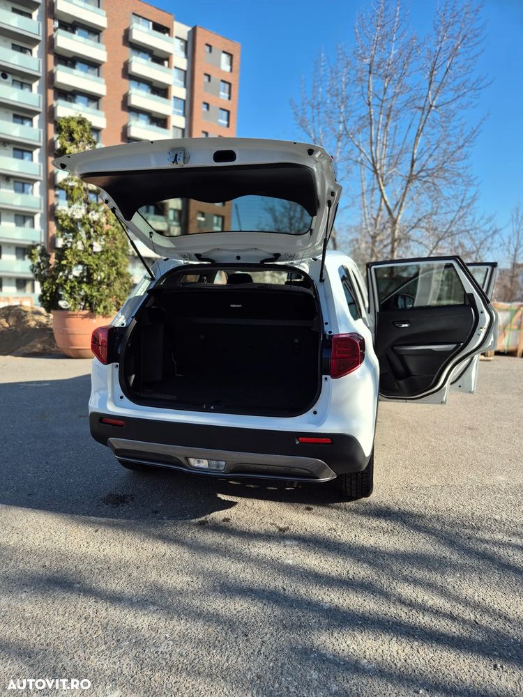 Suzuki Vitara 1.0 Passion - 6