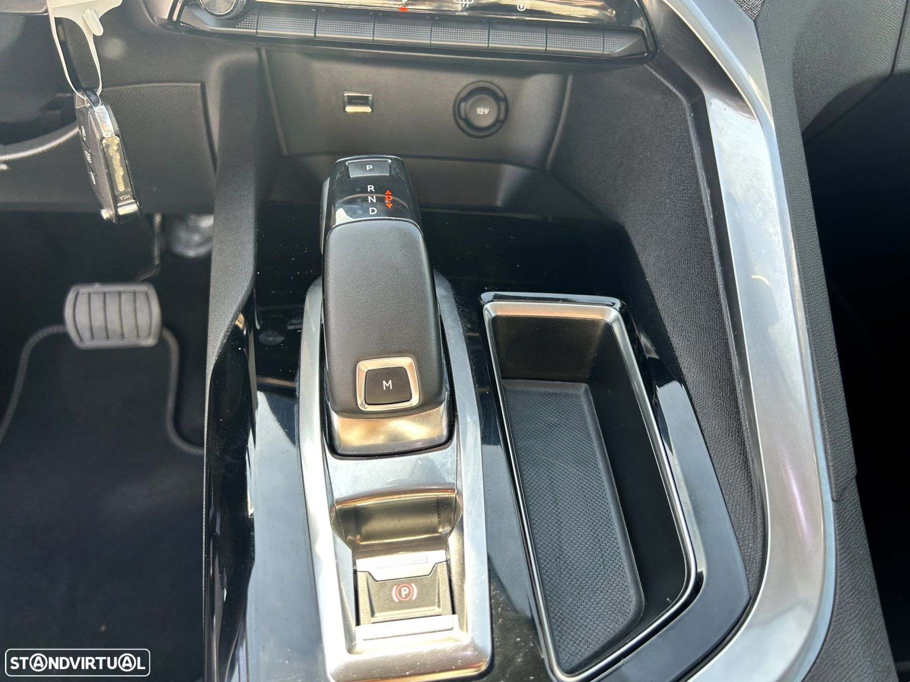 Peugeot 5008 1.5 BlueHDi Allure EAT8 - 22