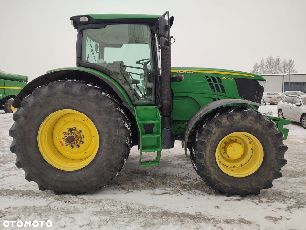 John Deere 6210R - 4