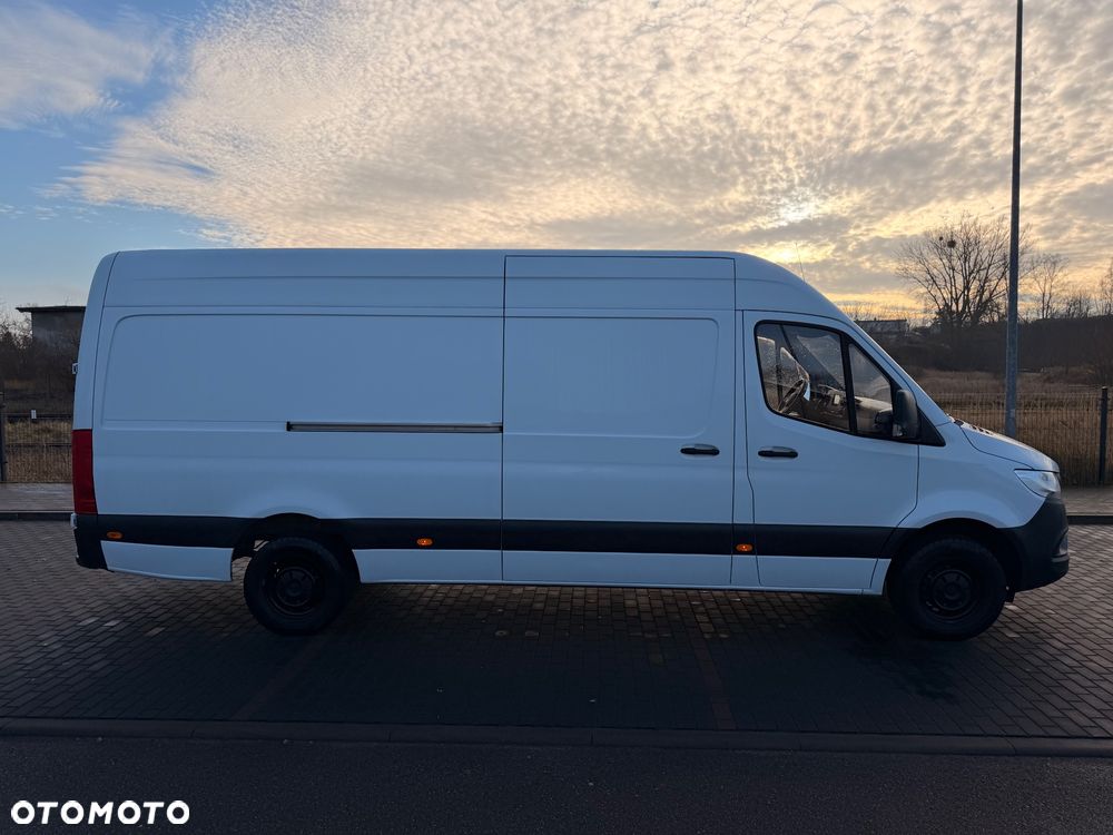 Mercedes-Benz Sprinter - 3