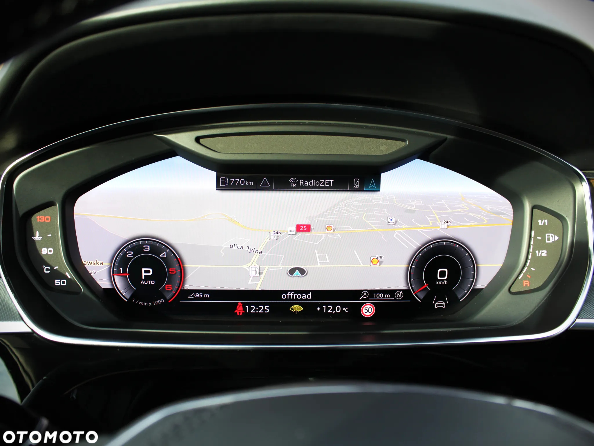Audi A8 - 11