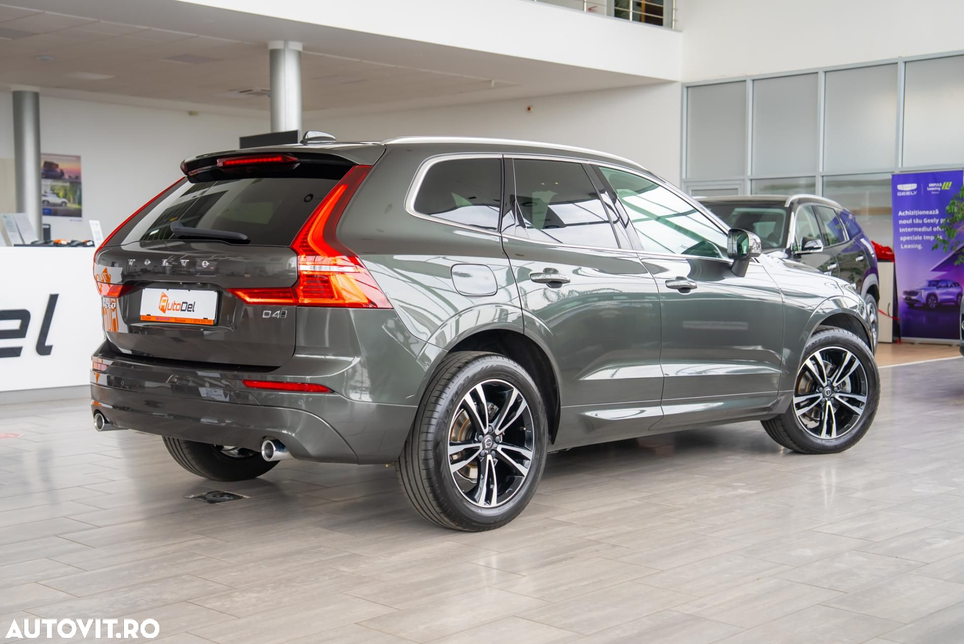 Volvo XC 60 D4 AWD Geartronic Inscription - 4