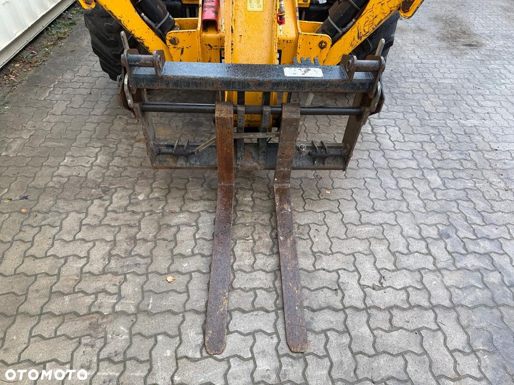 JCB 535V125 - 7