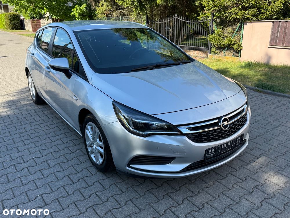 Opel Astra - 1