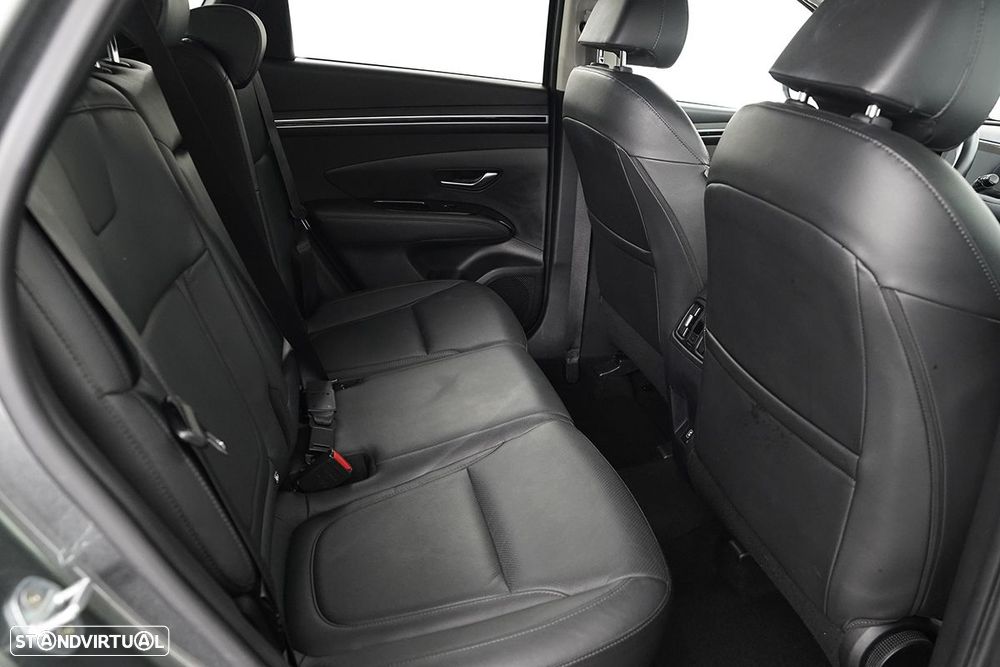 Hyundai Tucson 1.6 CRDi Vanguard DCT - 23