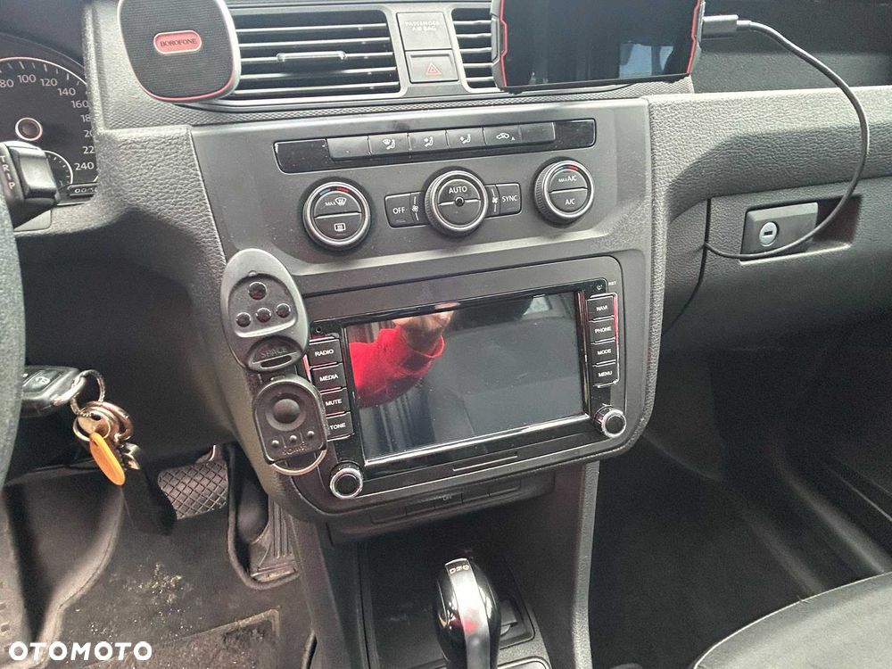 Volkswagen Caddy - 5