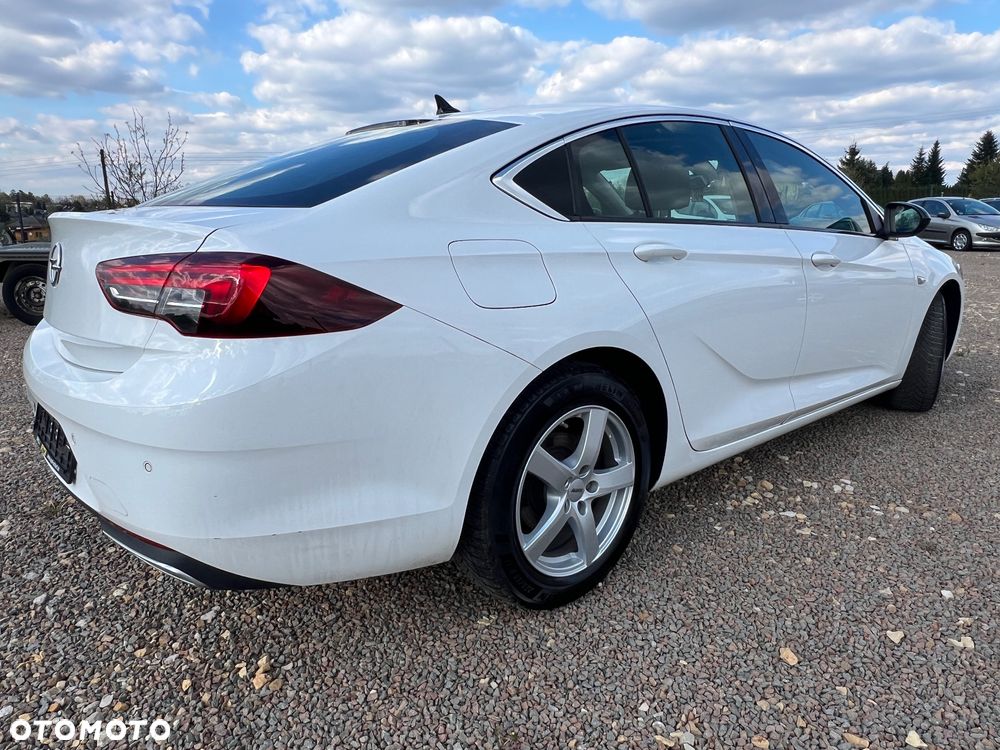 Opel Insignia 2.0 CDTI Business Elegance S&S - 4