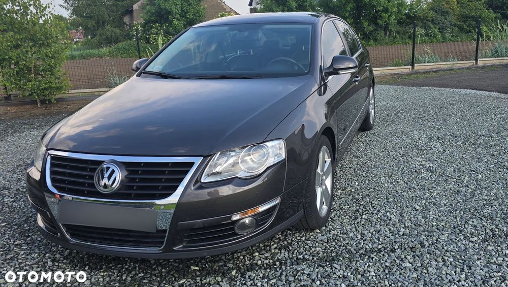 Volkswagen Passat - 3