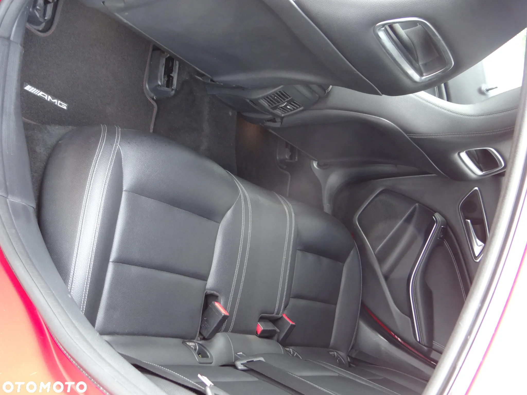 Mercedes-Benz CLA 250 4-Matic AMG Line - 3