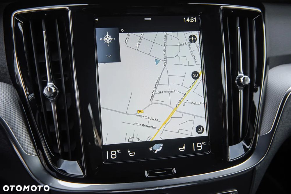 Volvo V60 T5 Geartronic R-Design - 22