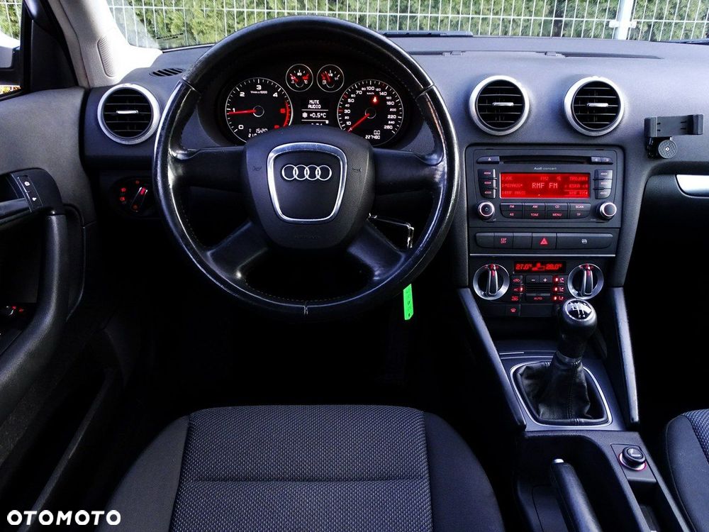 Audi A3 Sportback - 27
