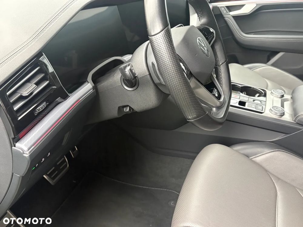 Volkswagen Touareg 3.0 V6 TDI SCR 4Mot R-Line - 10
