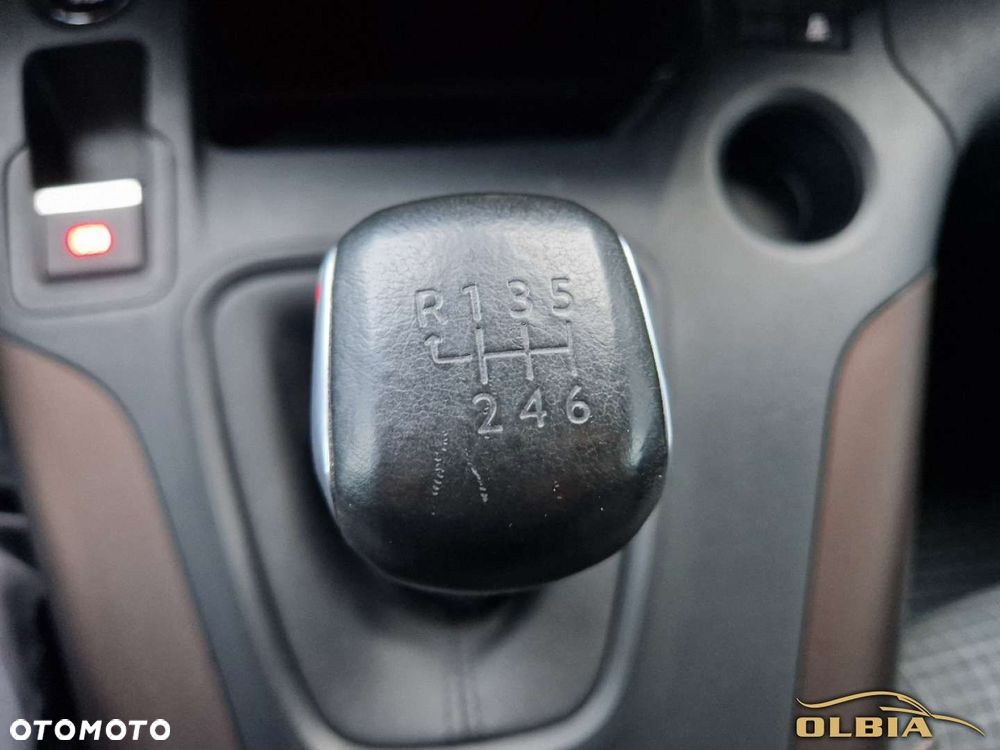 Peugeot Rifter Long 1.2 PureTech GT Line S&S - 33