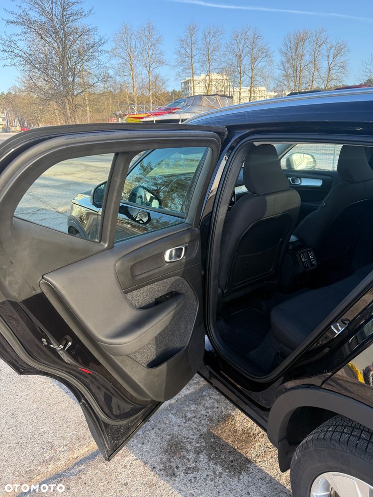 Volvo XC 40 T3 Geartronic Momentum - 8