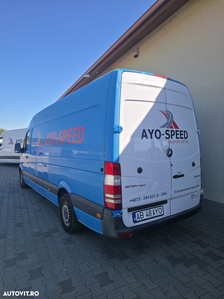 Mercedes-Benz Sprinter - 2