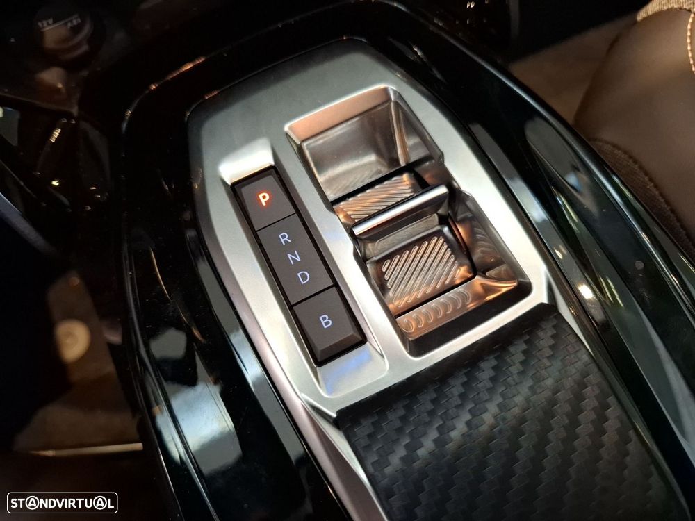 Peugeot e-208 50 kWh Allure — fotografia 15