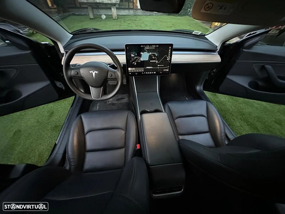Tesla Model 3 Long Range AWD Dual Motor - 24