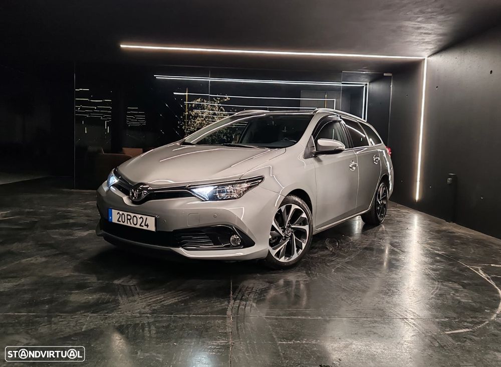 Toyota Auris Touring Sports 1.4 D-4D C.+P.Sport+Navi - 1