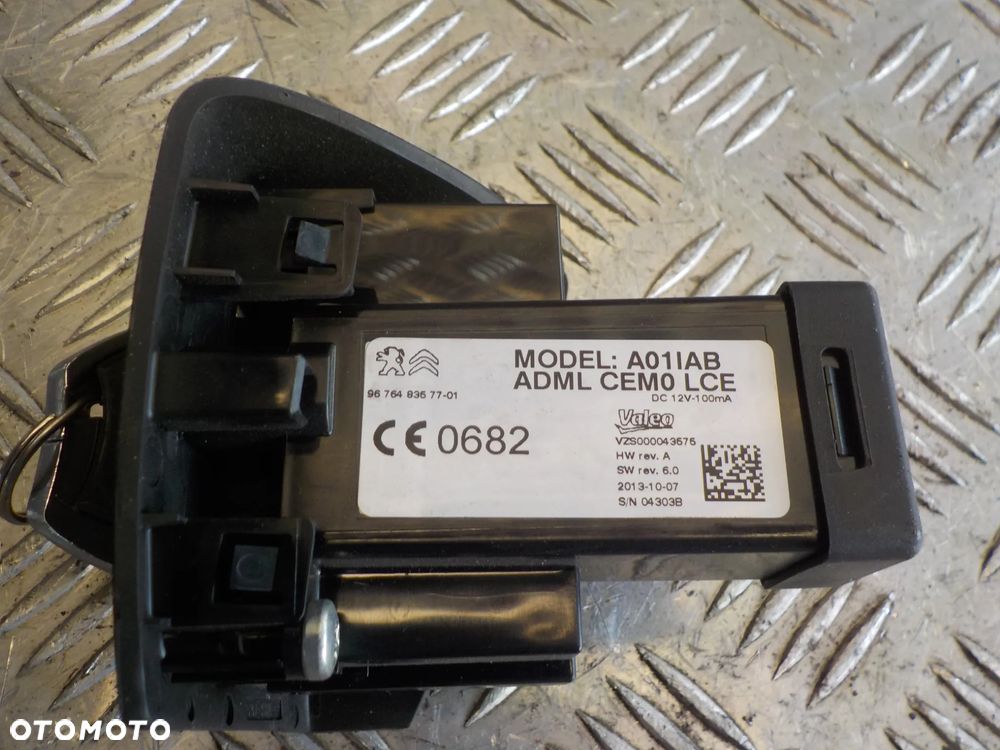 CITROEN DS5 STACYJKA KLUCZYK - 2