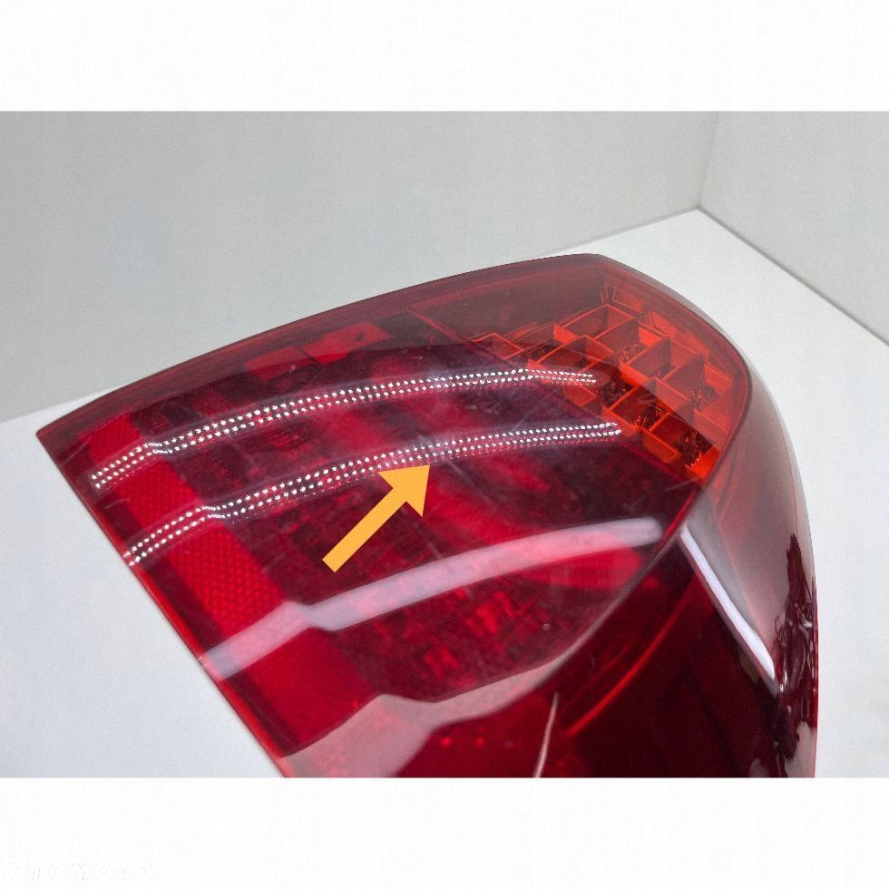 BMW 3 E91 LIFT PRAWA LAMPA TYŁ W BŁOTNIK LED - 12