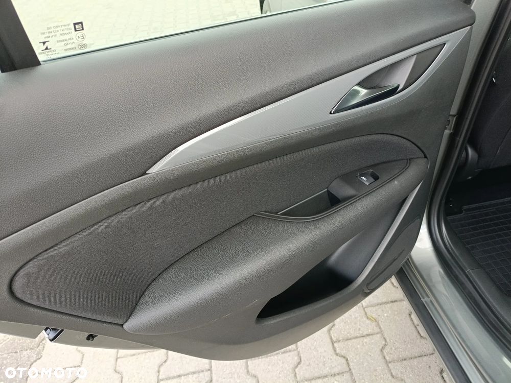 Opel Insignia 1.5 T GPF Enjoy S&S - 15