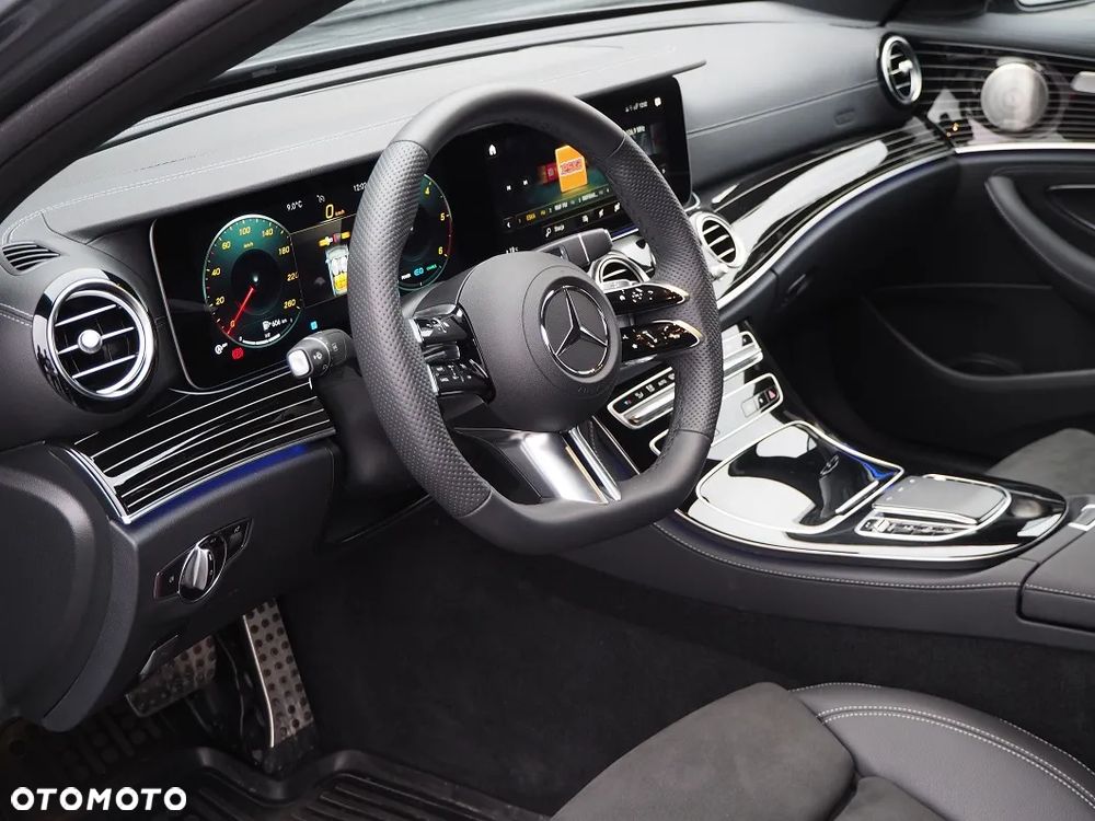 Mercedes-Benz Klasa E 220 d 4-Matic AMG - 5