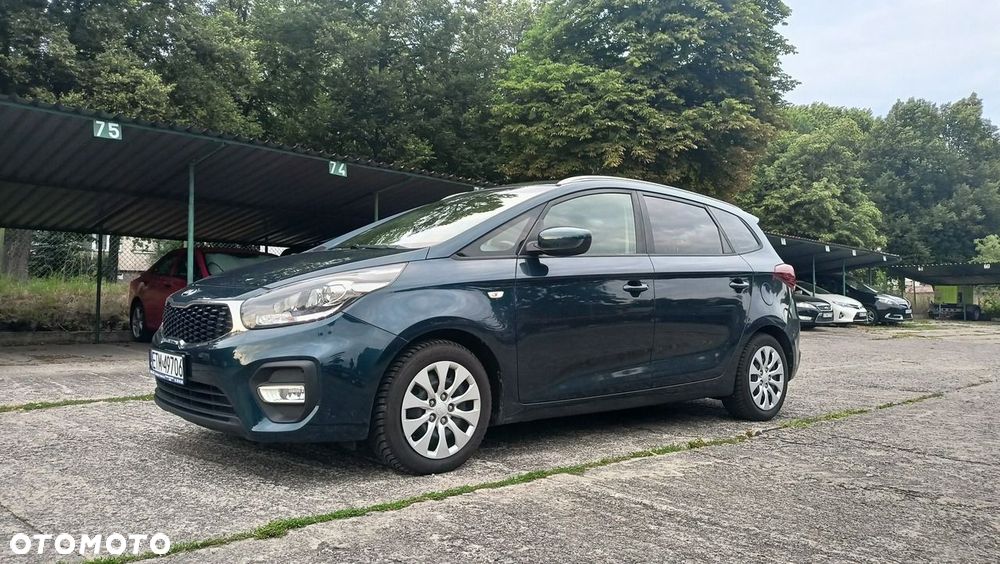 Kia Carens 1.7 CRDi L 7os - 21