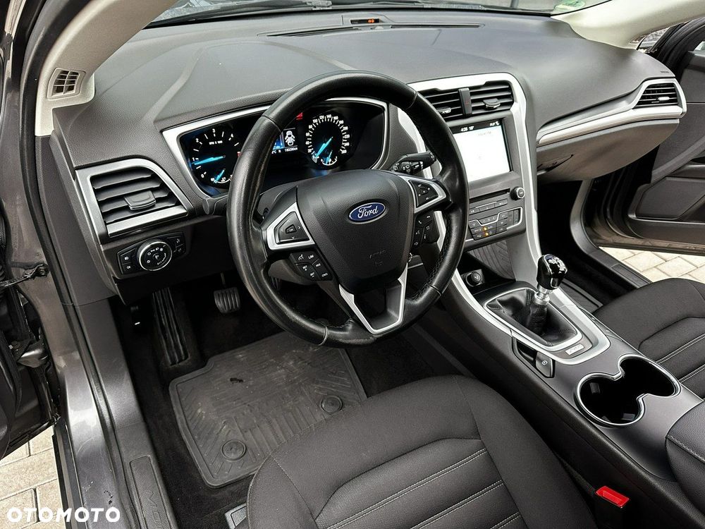 Ford Mondeo 2.0 TDCi Ambiente - 10