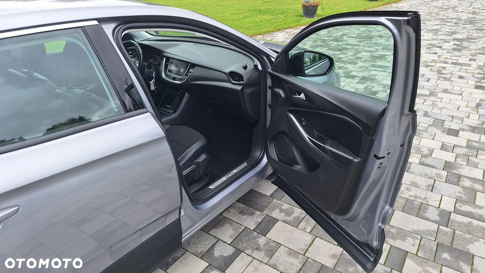 Opel Grandland X 1.5 D Start/Stop Color Line - 24