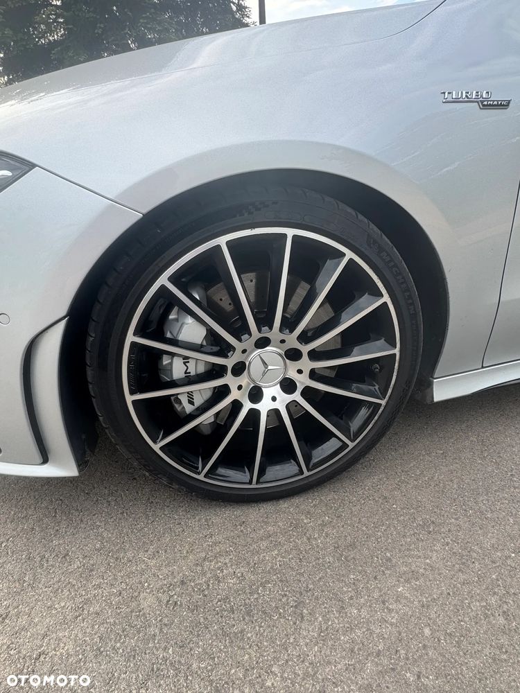 Mercedes-Benz CLA AMG 35 4-Matic 7G-DCT - 19